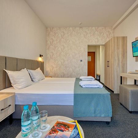 היסריה Augusta Spa Hotel מראה חיצוני תמונה