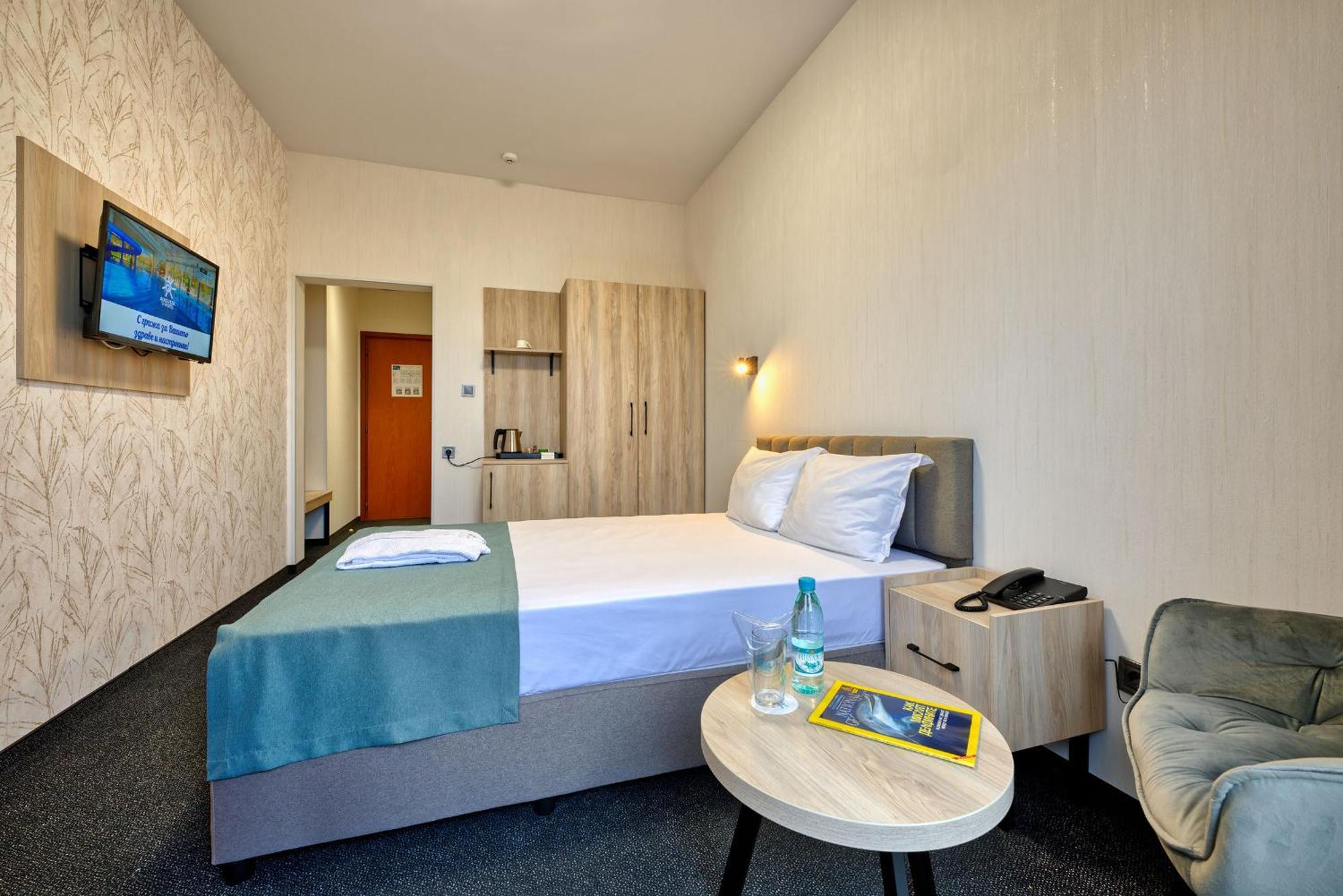 היסריה Augusta Spa Hotel מראה חיצוני תמונה