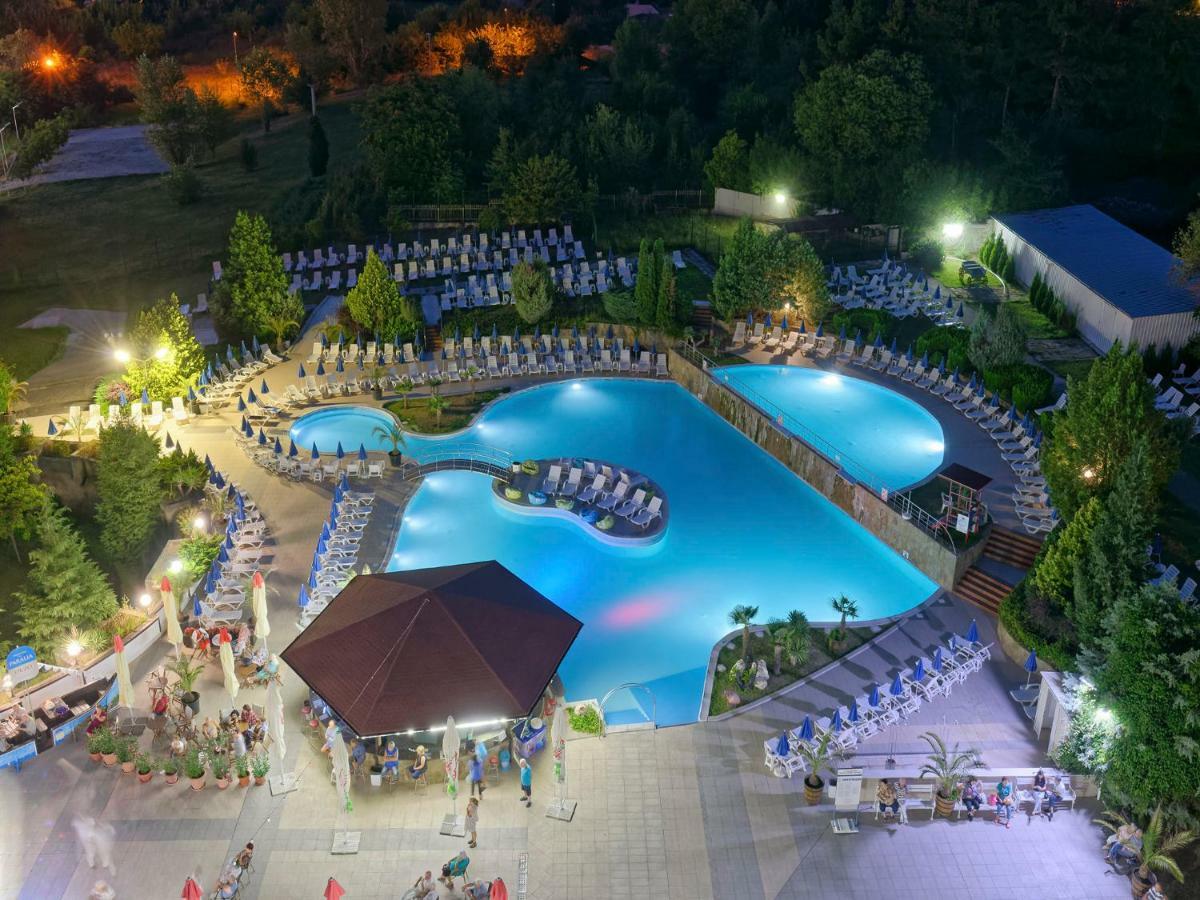 היסריה Augusta Spa Hotel מראה חיצוני תמונה