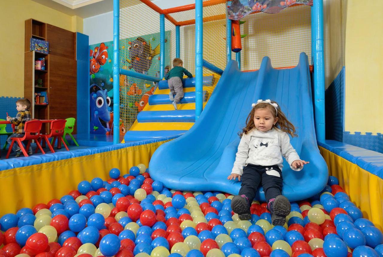 היסריה Augusta Spa Hotel מראה חיצוני תמונה